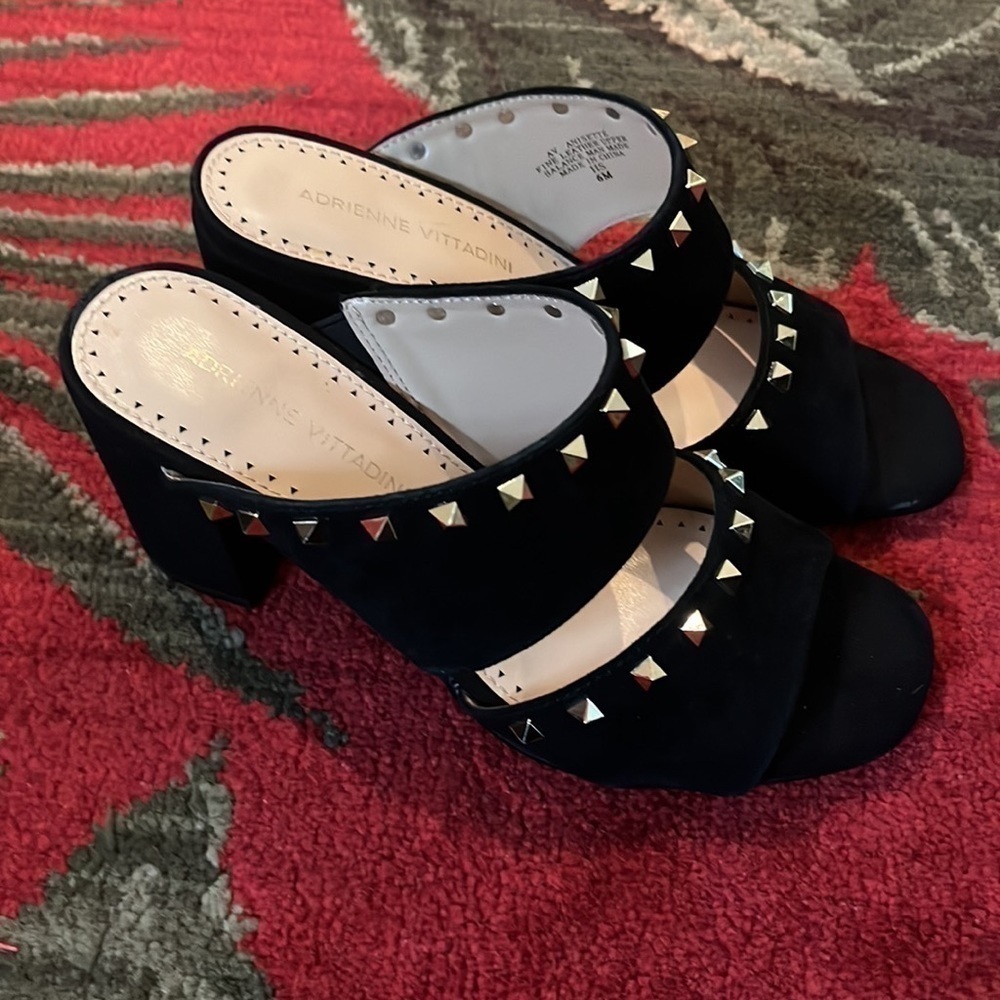 Adrienne Vittadini Anisette Studded Block Heel Mule Sandal In Black - Picture 7 of 7